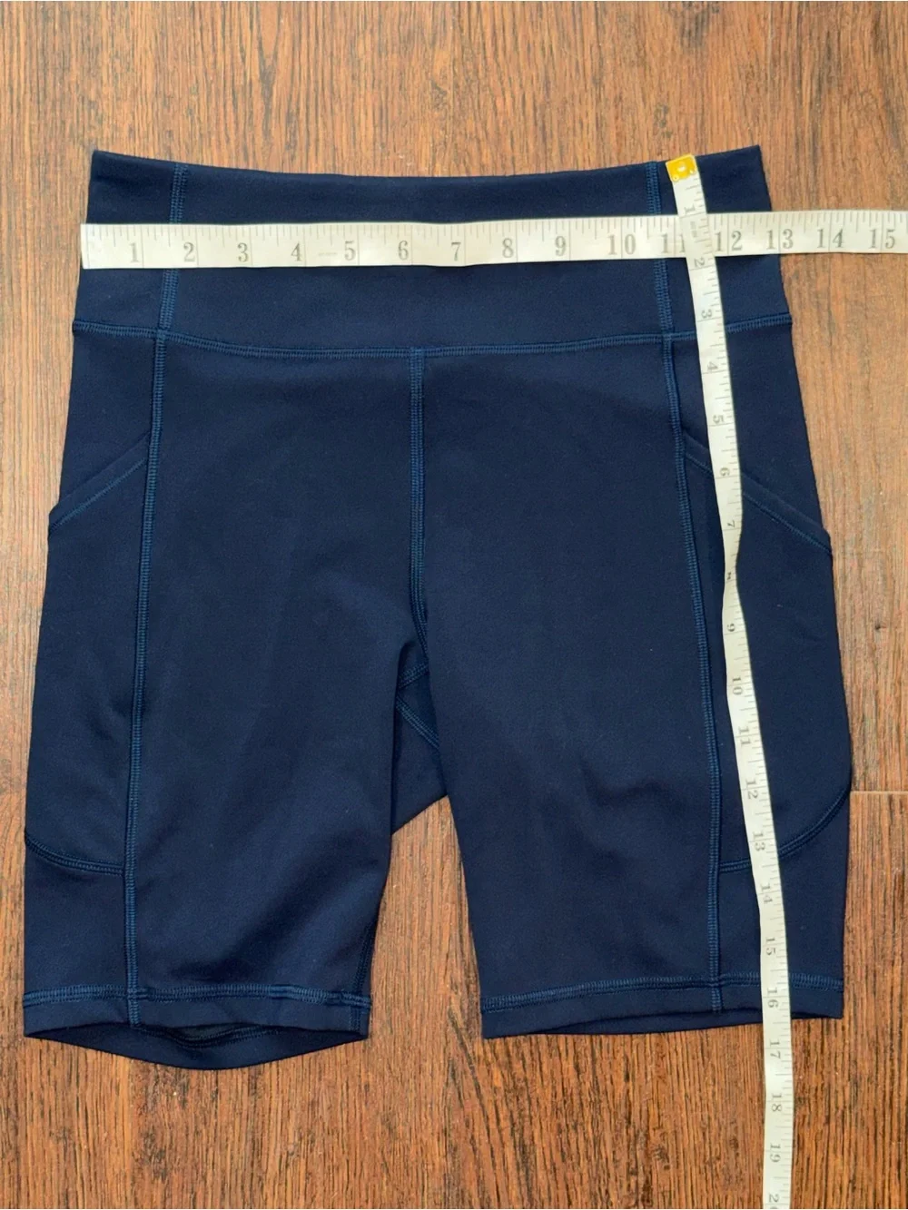 Lululemon Invigorate High-Rise Short 8”Women's Size 6 Navy Active Gym Biker